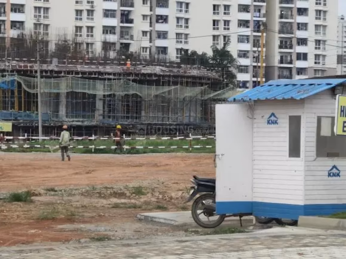 Ayatana Residences E City - Image 37