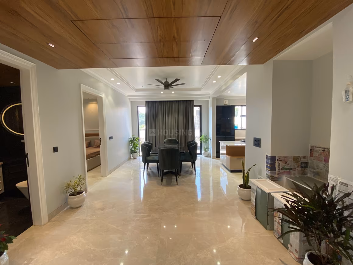 Paramount Luxury Builder Floors 25 - Image 9