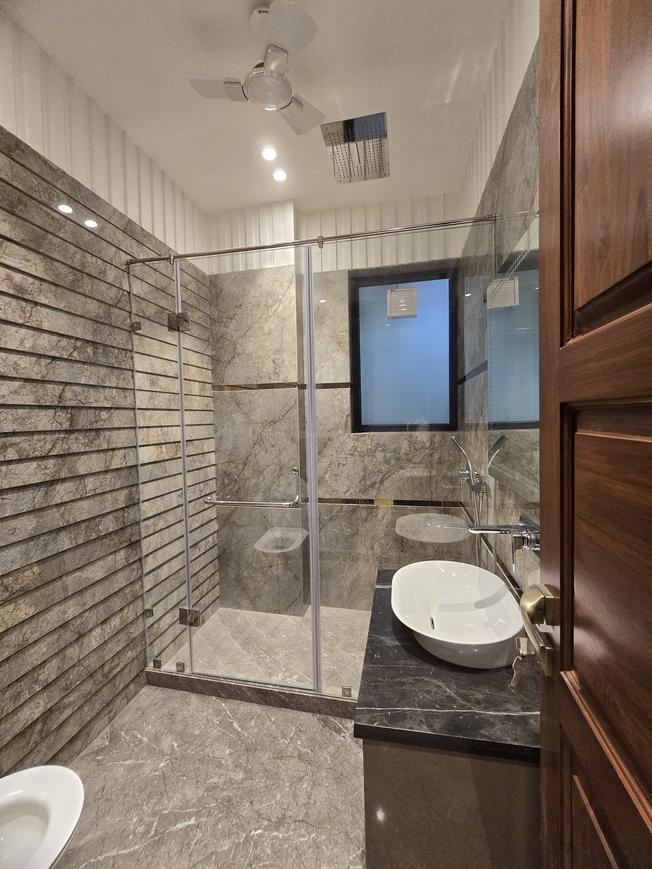 DLF Luxury Floors - Image 11