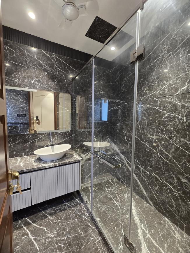 DLF Luxury Floors - Image 12