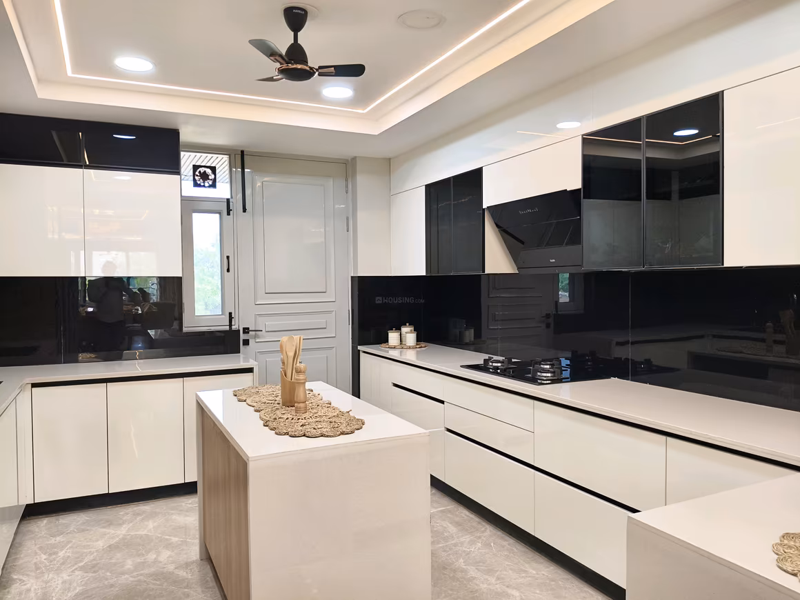 Emaar Emerald Floors - Image 23