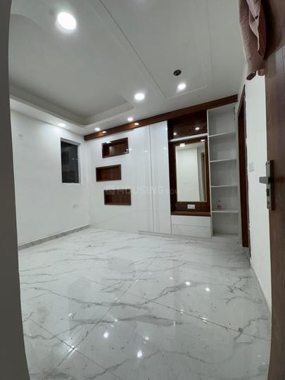 Investwell Green Avenue - Image 2
