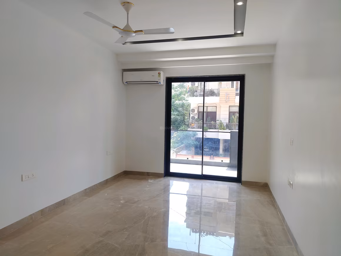 Mayfield Garden Luxury Floors - Image 5