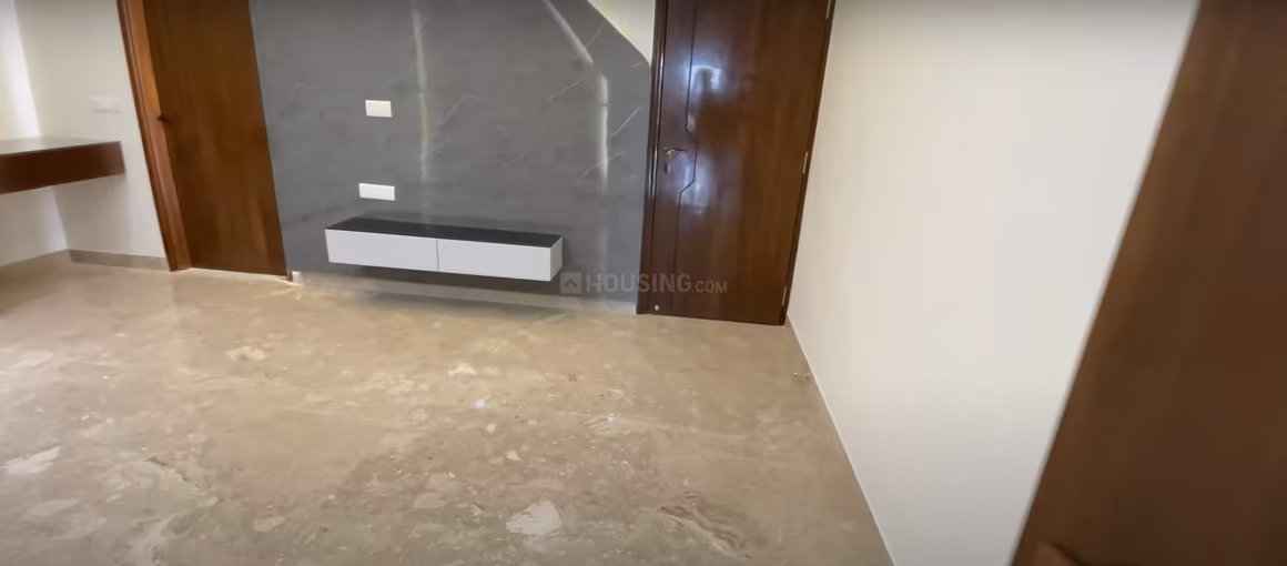 Suri Dwarkadish Floors - Image 4