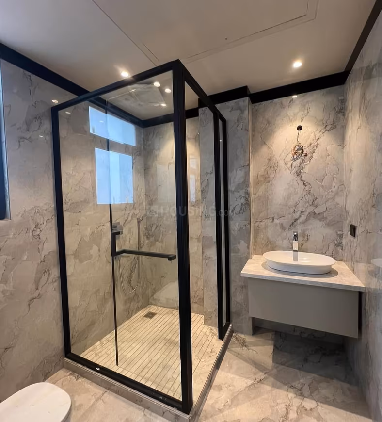 Vohra Luxury Builder Floors - Image 8