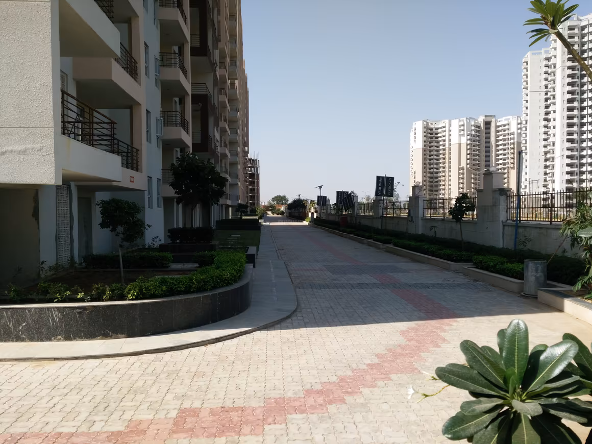 Raheja Sampada - Image 19