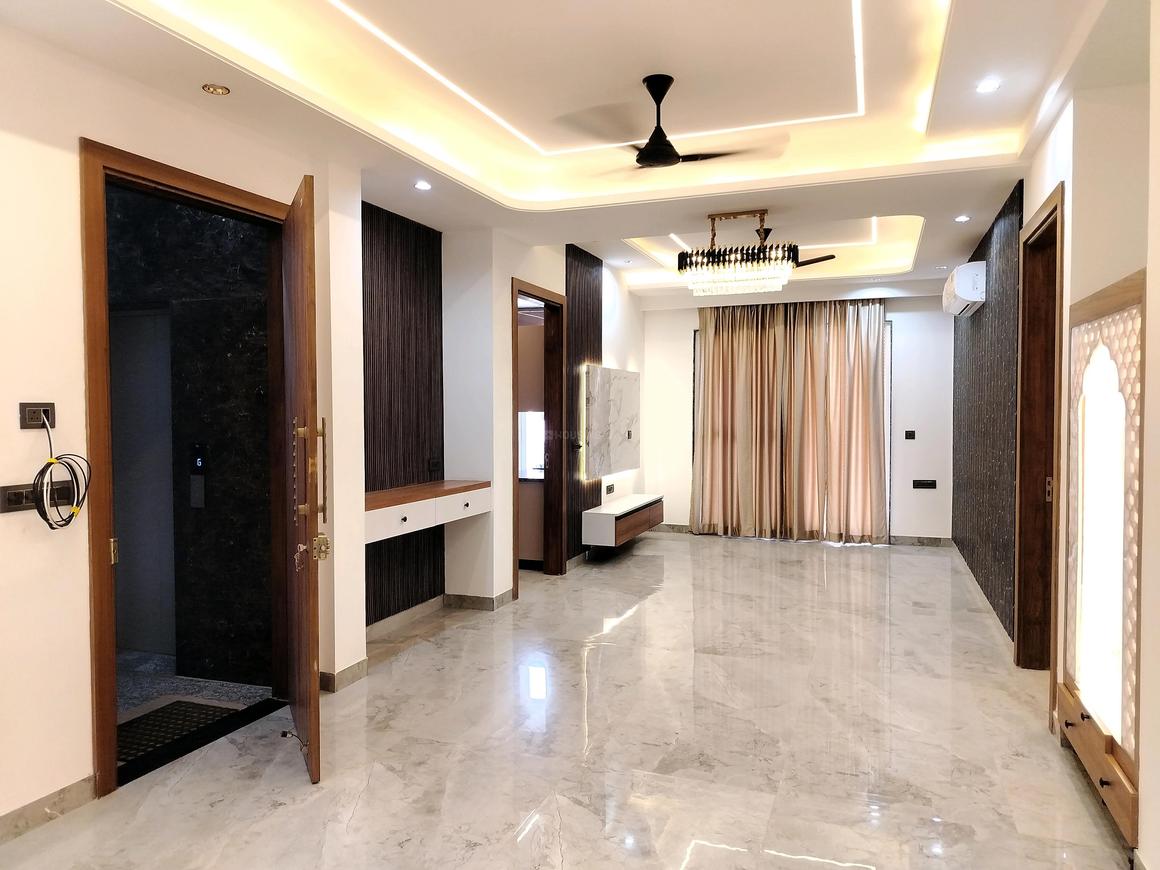 Heritage One - Image 9