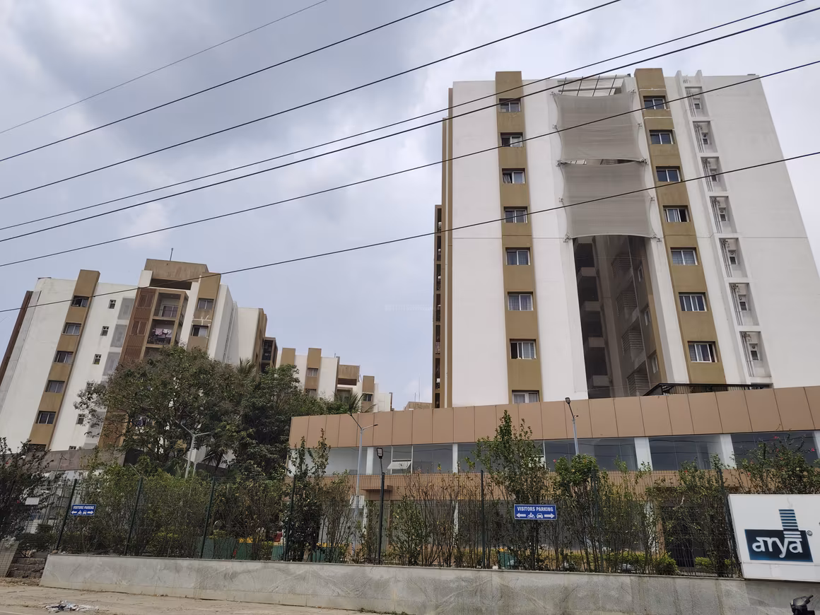 Arya Hamsa - Image 6