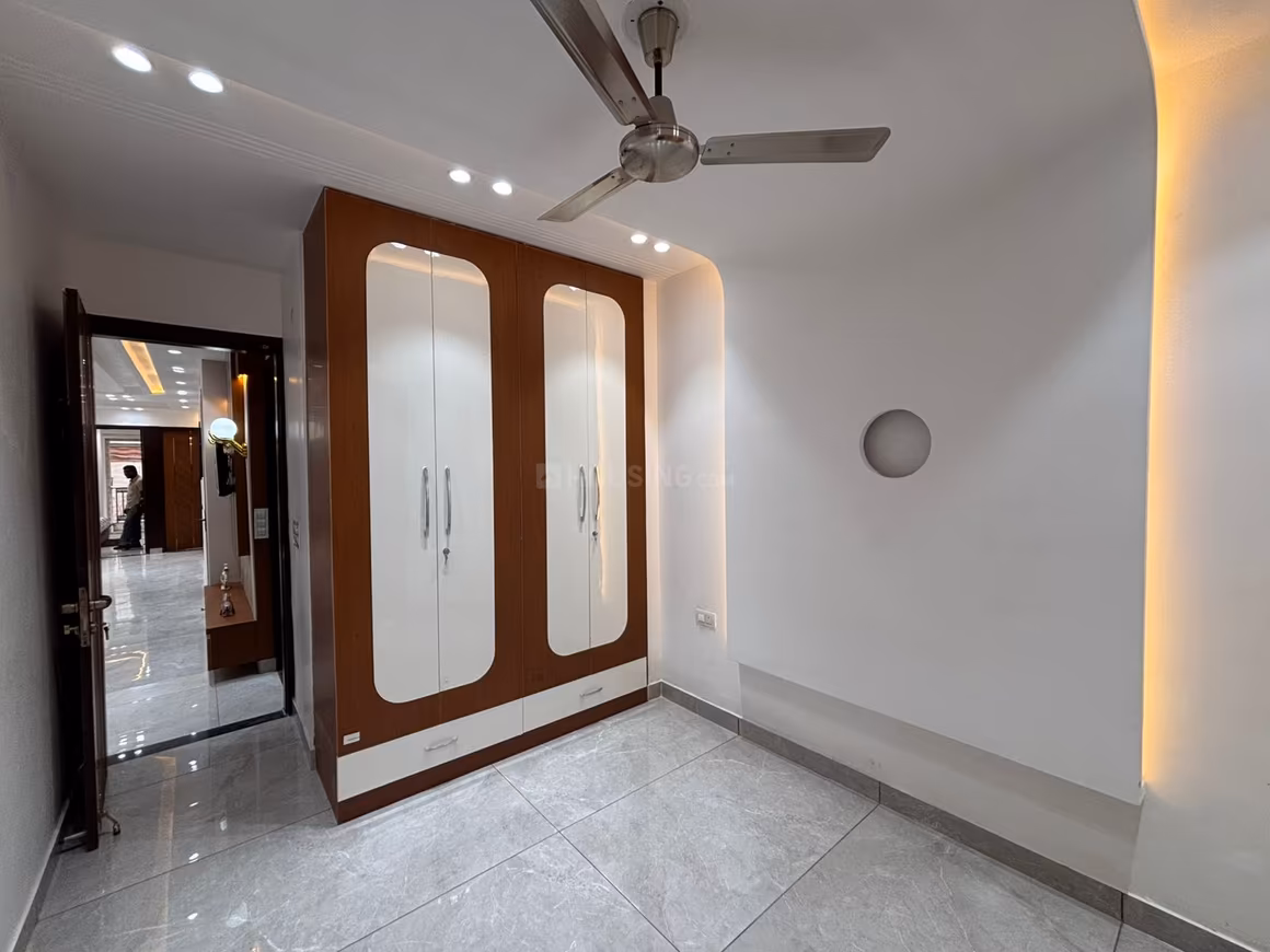 Royal Ultra Luxury Floors - Image 18