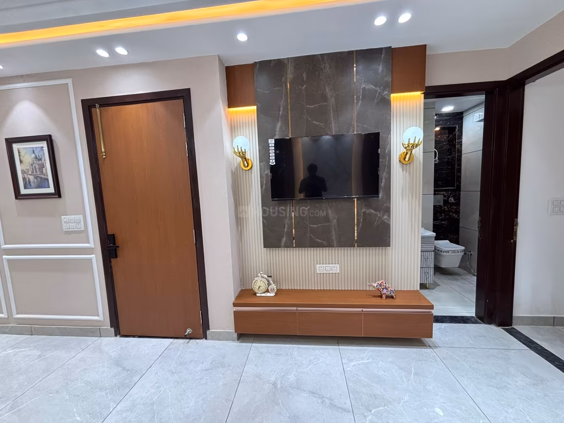 Royal Ultra Luxury Floors - Image 22