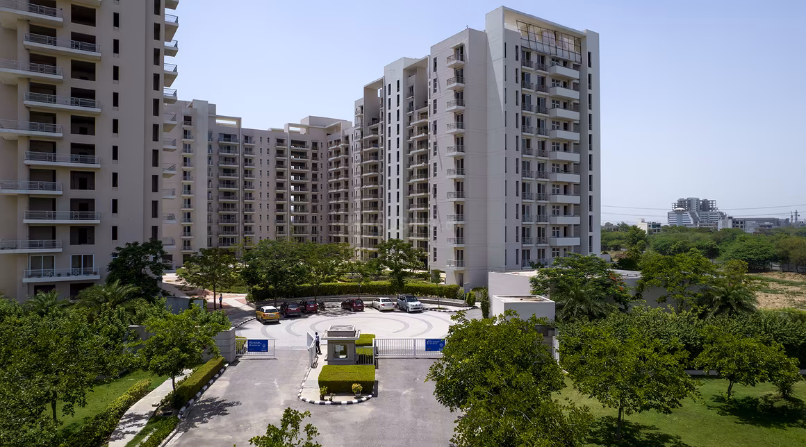 Vatika Sovereign Park - Image 6