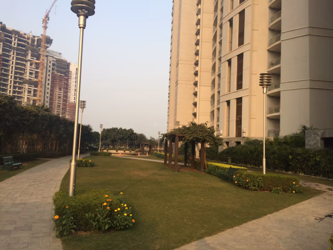 DLF The Belaire - Image 17