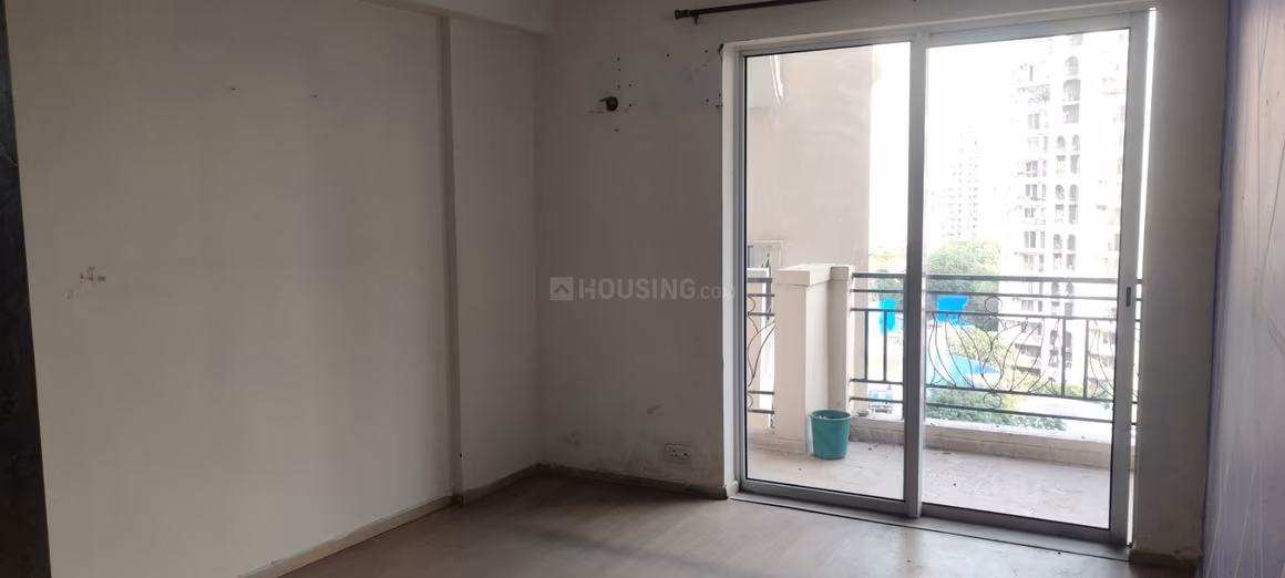 DLF New Town Heights 1 - Image 7