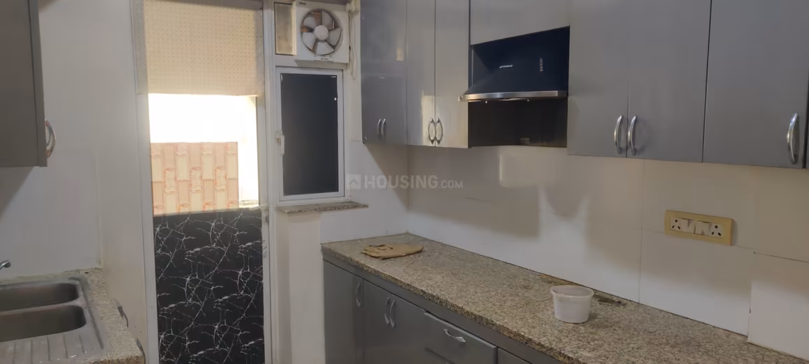 DLF New Town Heights 1 - Image 16