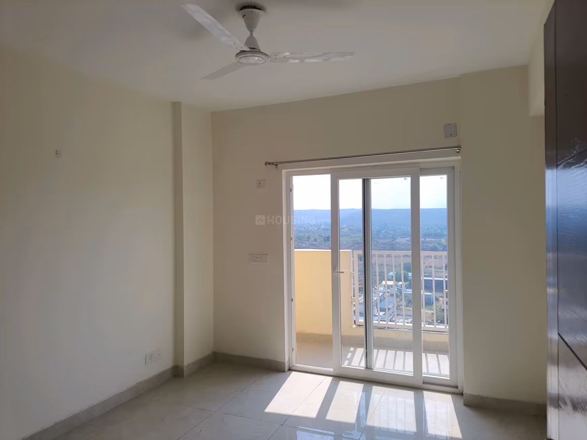 Eldeco Acclaim - Image 13