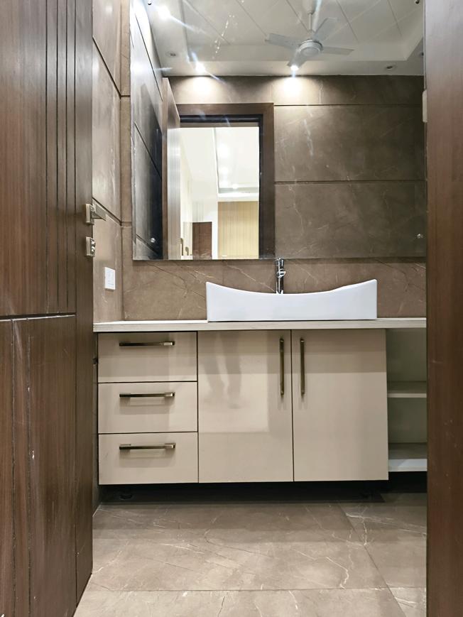DLF City Phase 1 - Image 15