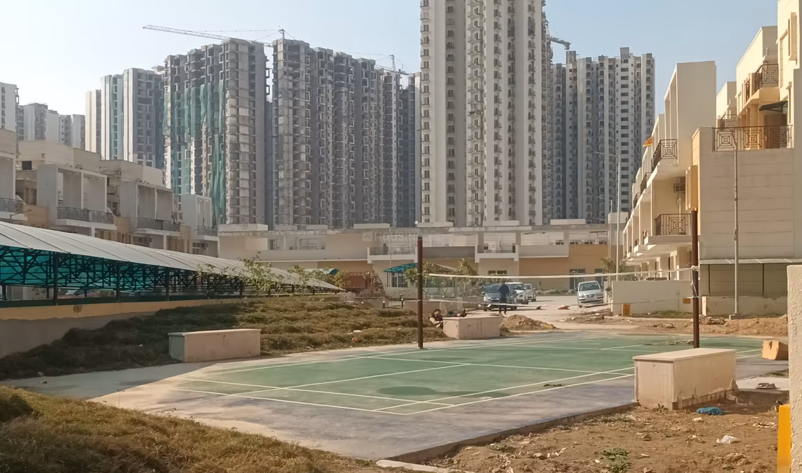 Amrapali Dream Valley - Image 36