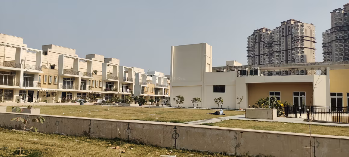Amrapali Dream Valley - Image 40