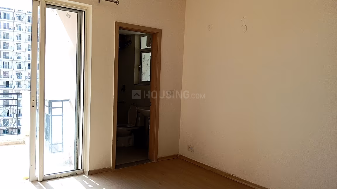 DLF Express Greens - Image 10