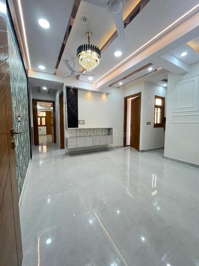 First Golden Residency - Image 8