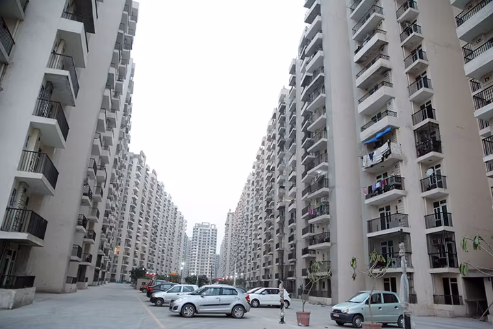 Gaursons 5th Avenue - Image 2