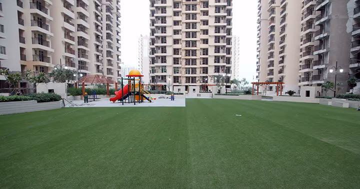Gaursons 5th Avenue - Image 8