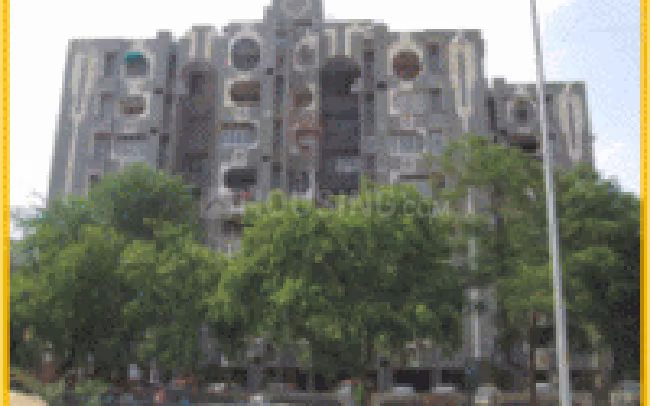 Apex River View Apartments - Image 2