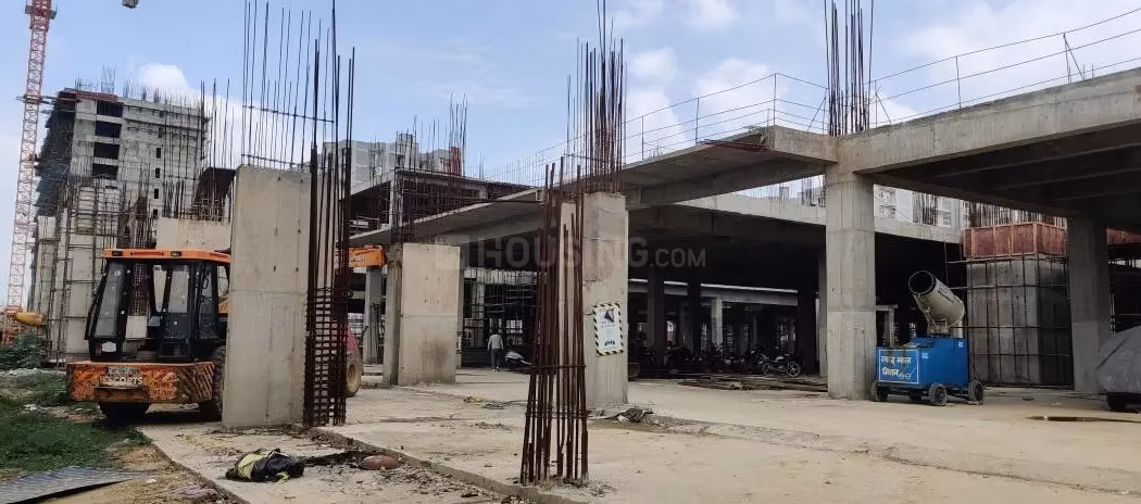 Gaur Aero Mall Pocket 1 - Image 12