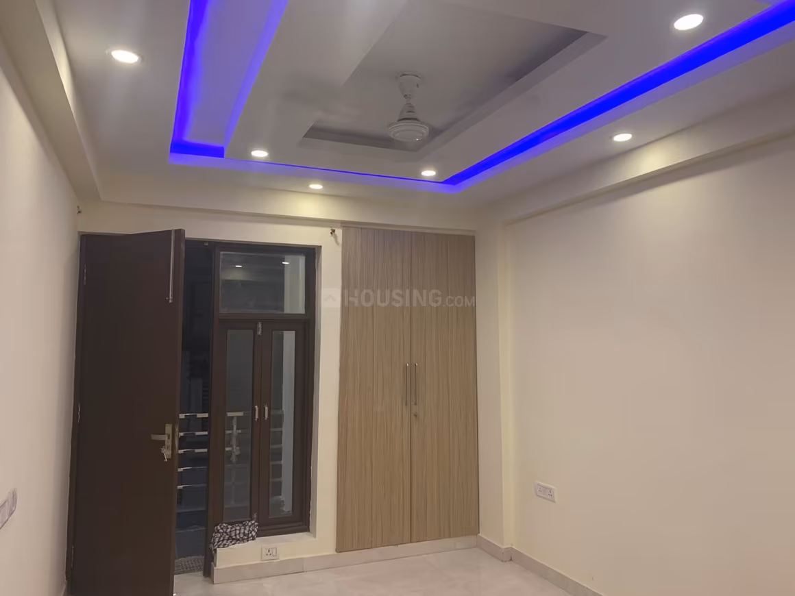 DDA Tara Apartments - Image 5
