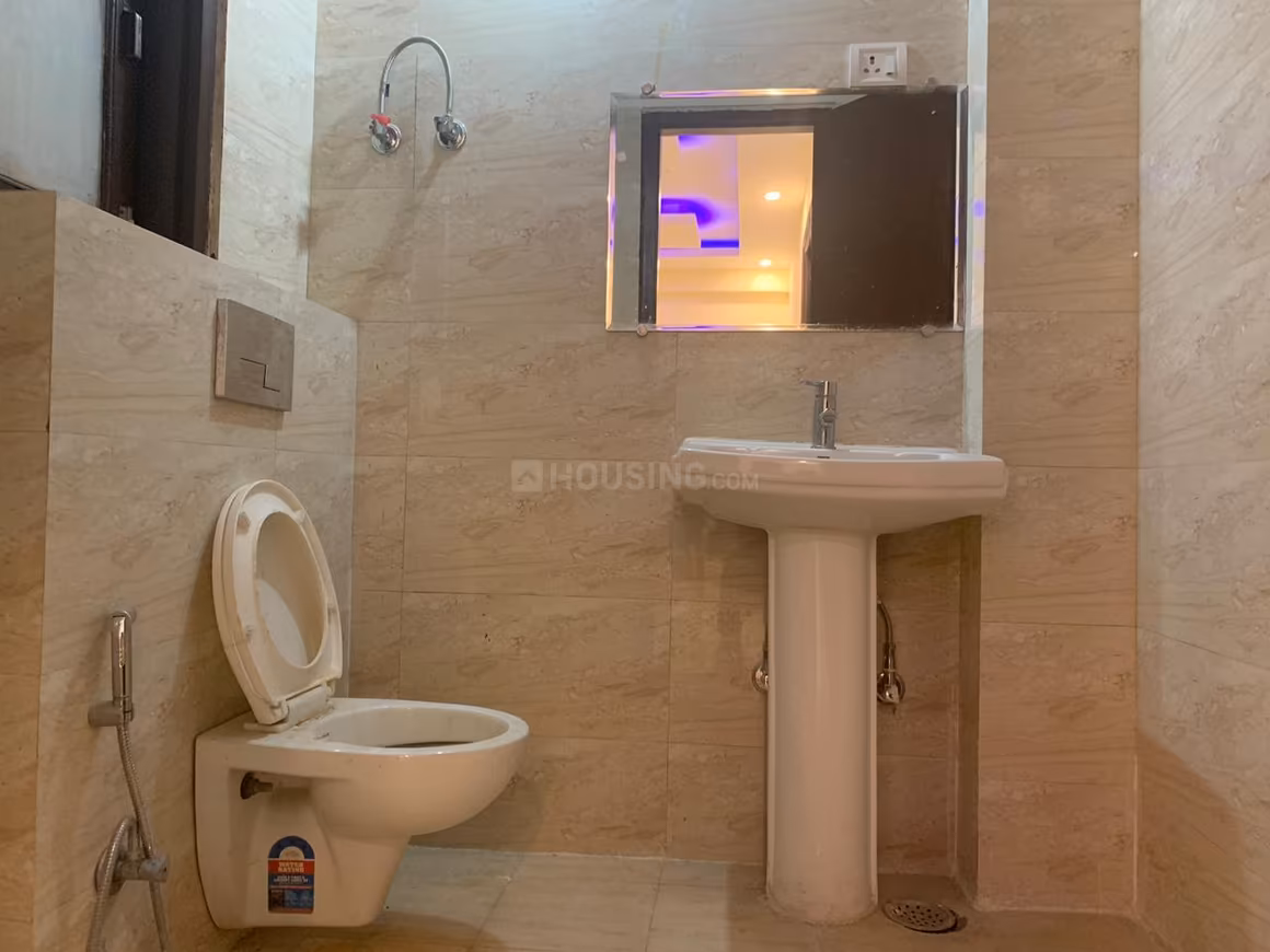 DDA Tara Apartments - Image 8