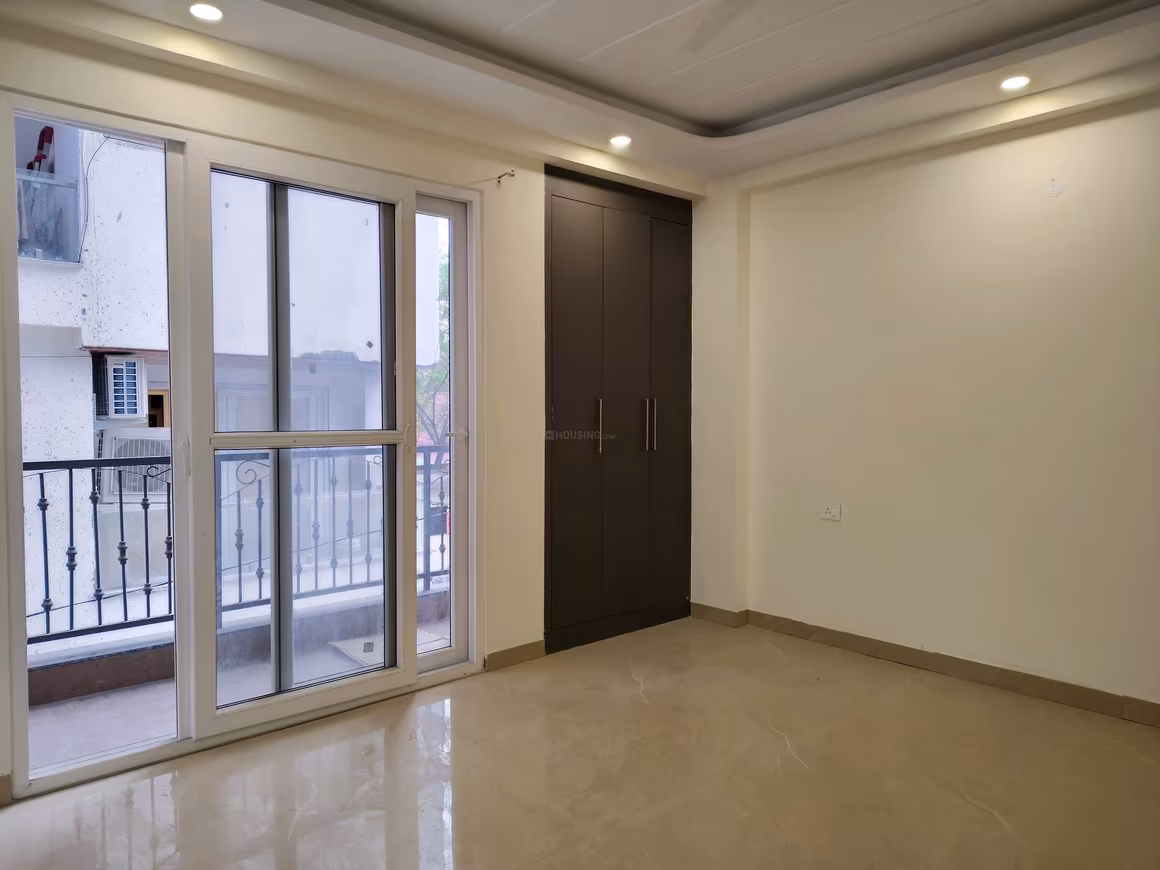 SK Oakwood Floor - Image 2