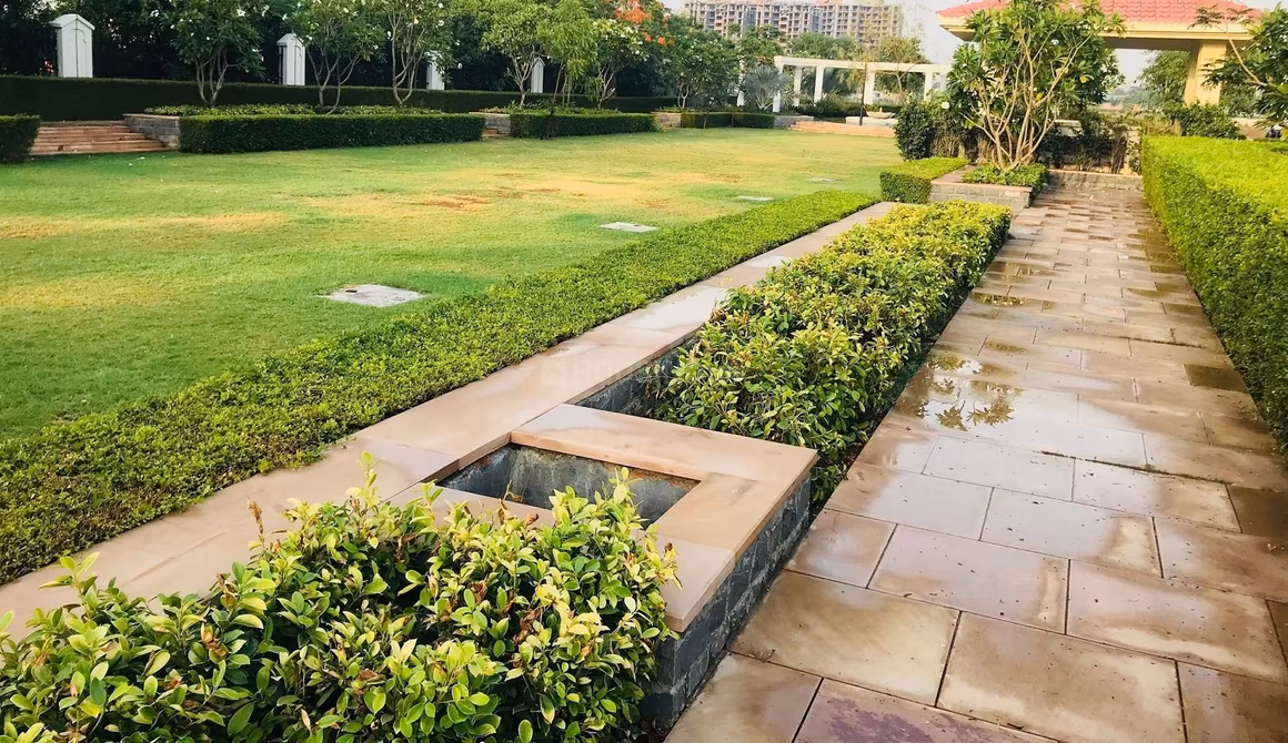 DLF Gardencity Enclave - Image 3