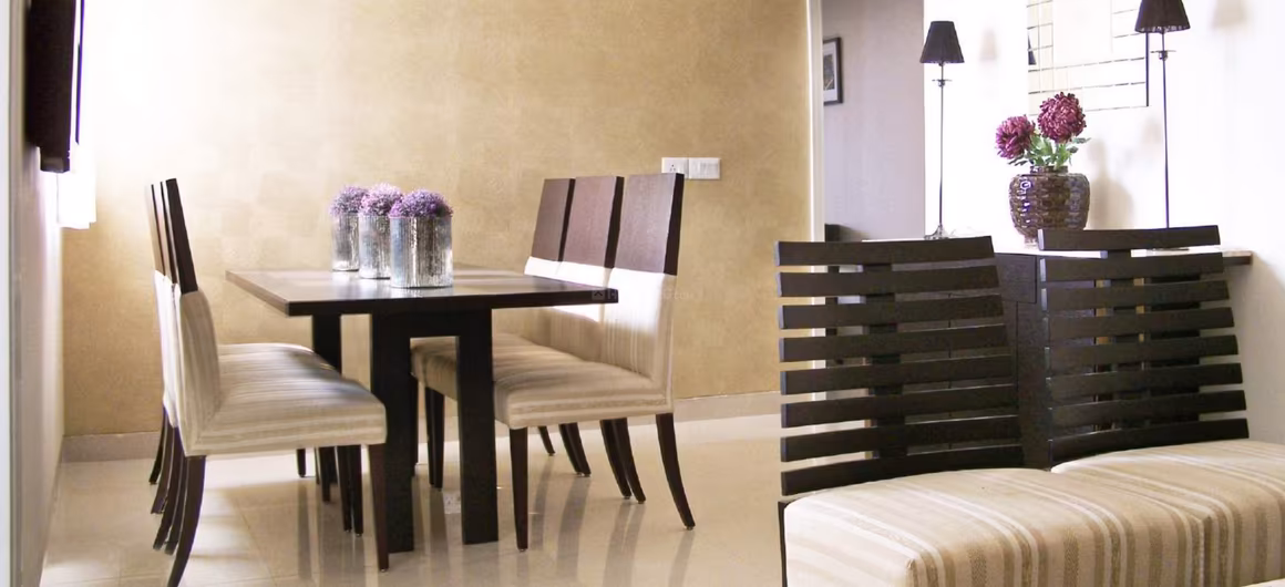 RG Luxury - Image 5