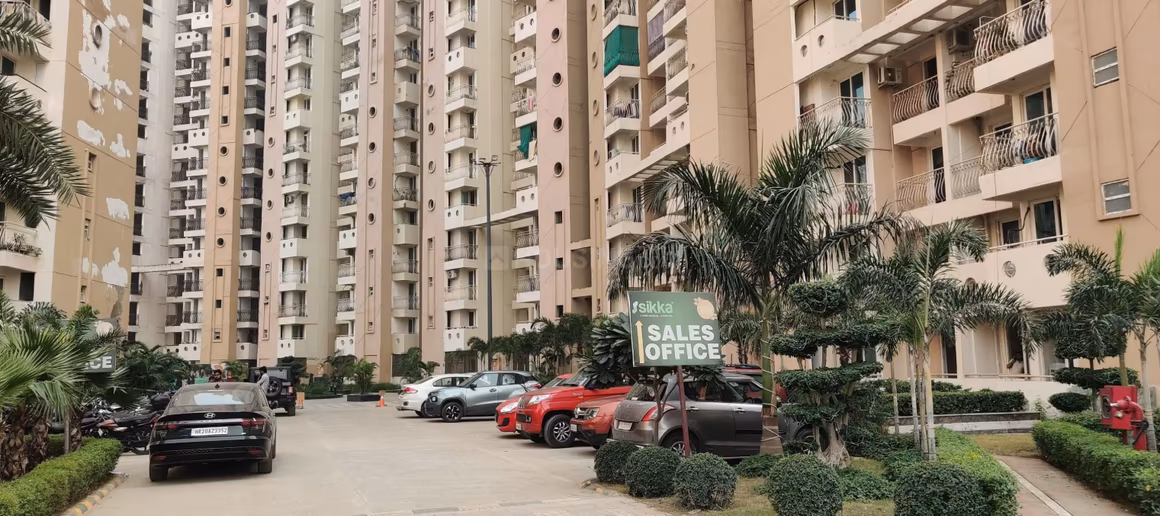 Sikka The Crown Of Noida - Image 16