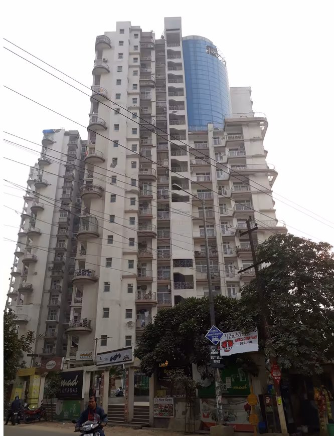 Amrapali Eden Park - Image 2