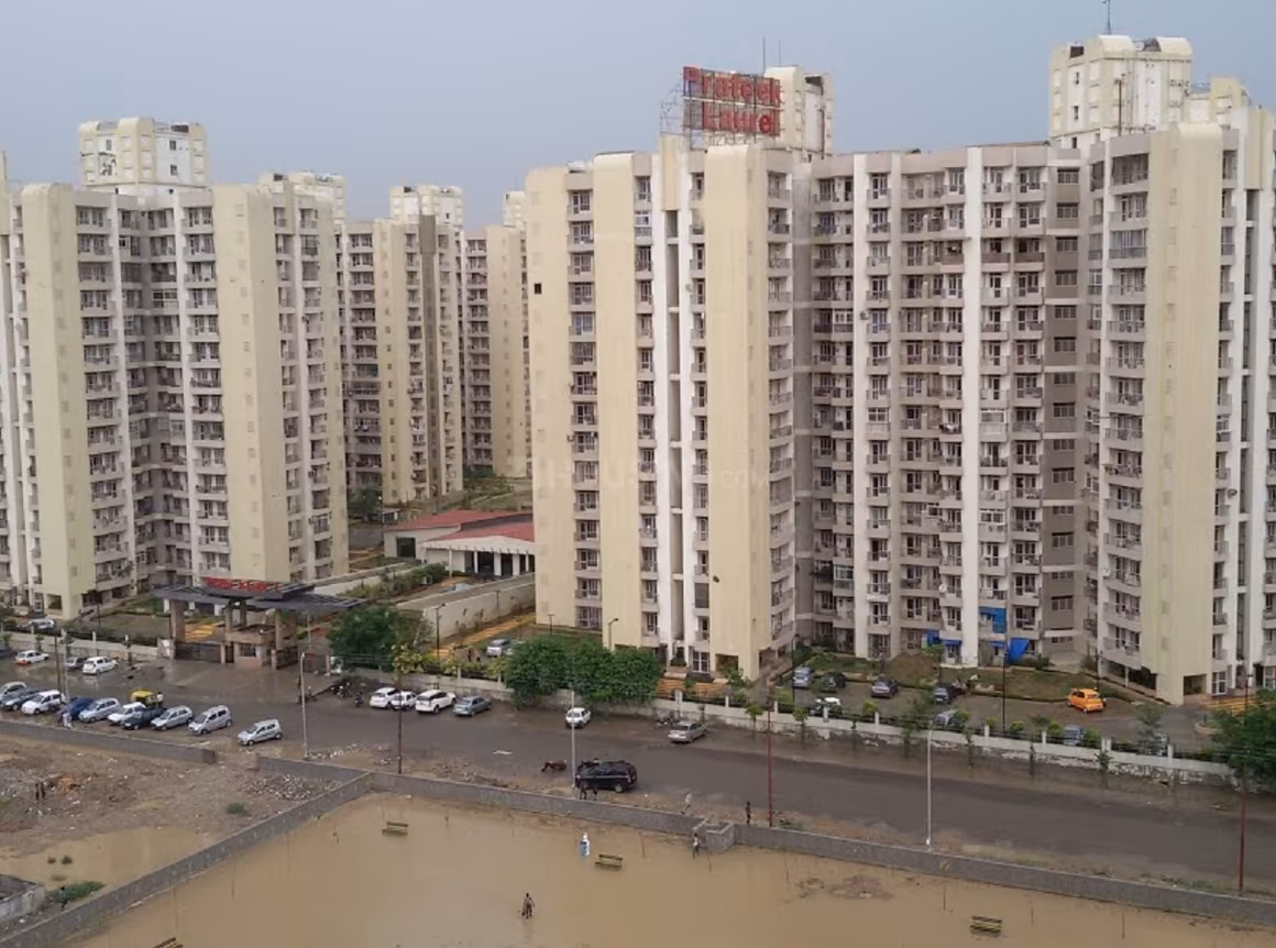 Prateek Laurel - Image 1