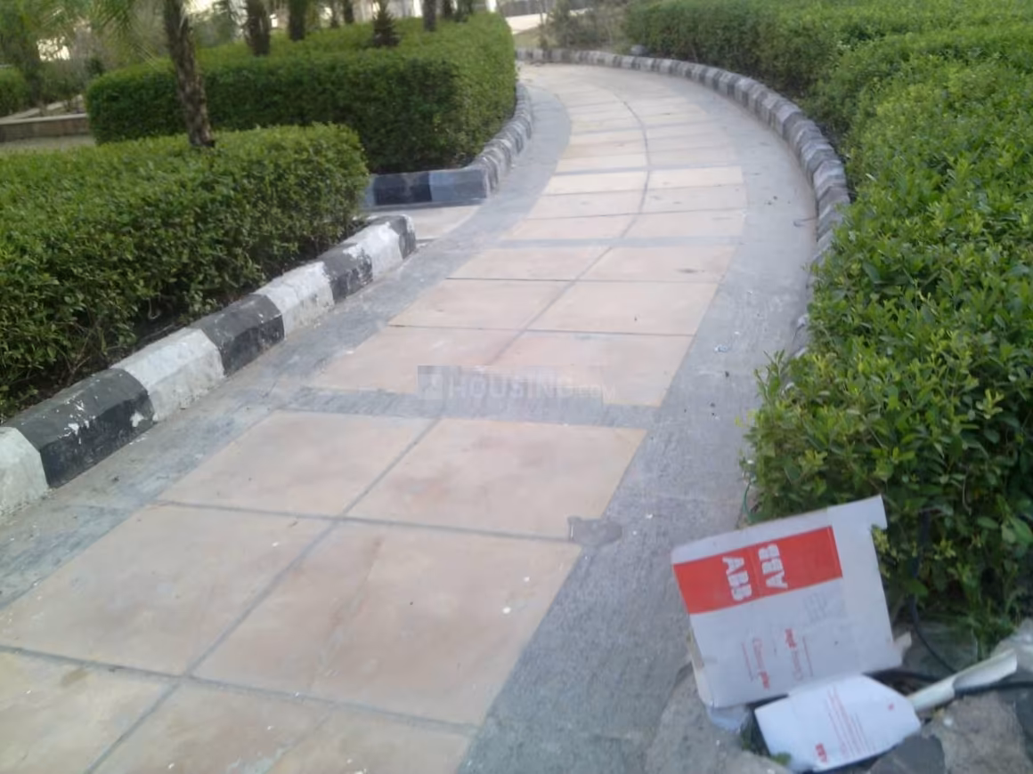Amrapali Titanium - Image 6