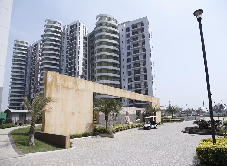 Eldeco Edge - Image 16