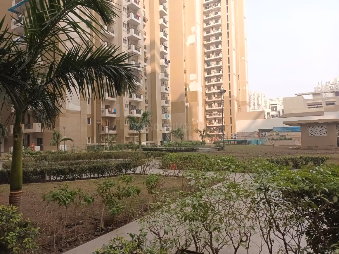 Nimbus The Express Park View II Low Rise Apartments - Image 6