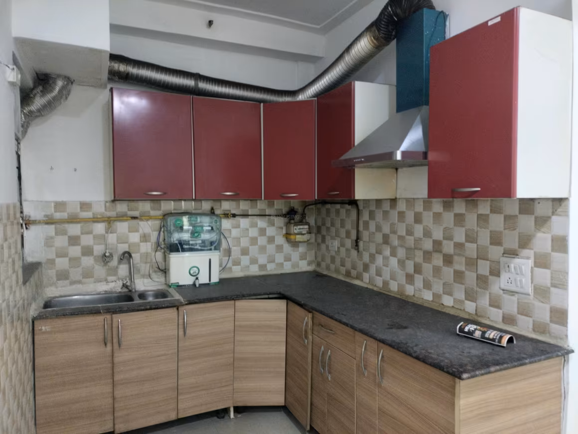Gaur City 2 12th Avenue - Image 10