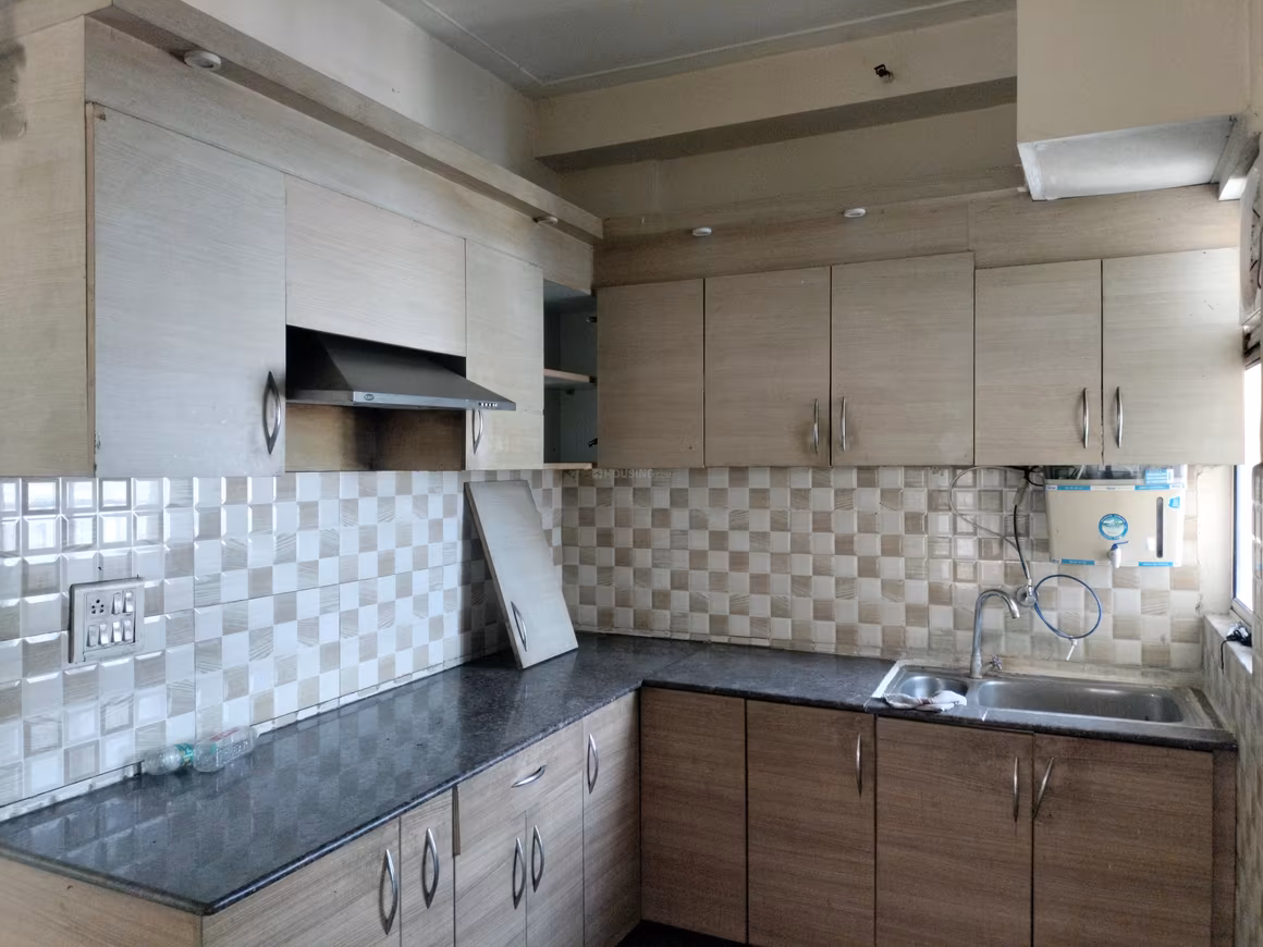 Gaur City 2 12th Avenue - Image 11