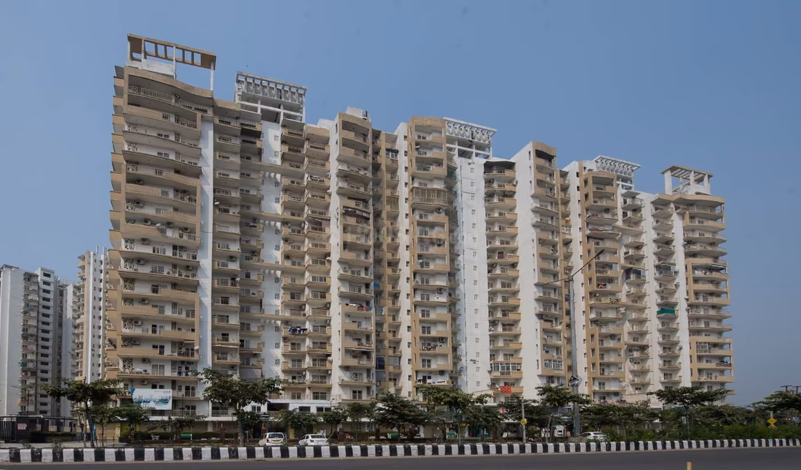 The Antriksh Golf View II - Image 1