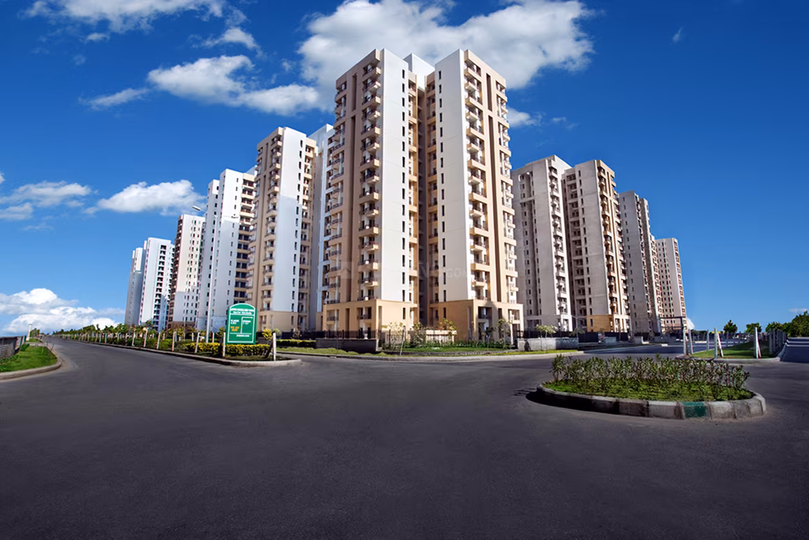 Jaypee Kosmos - Image 1