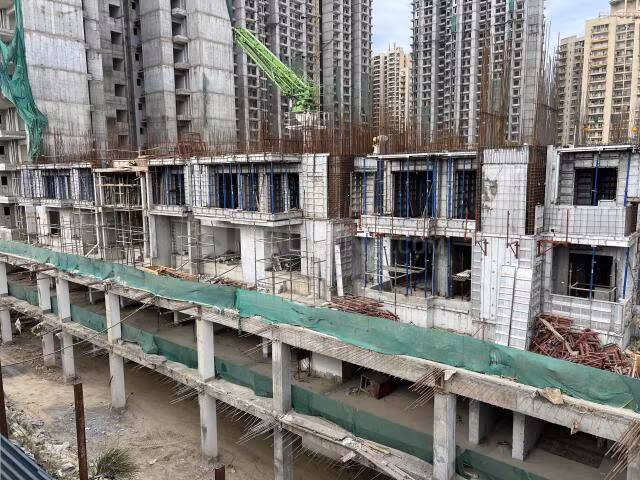 Palm Olympia Phase 2 - Image 39
