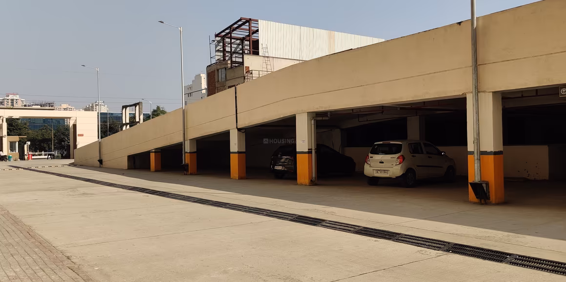 Amrapali Riverview - Image 17