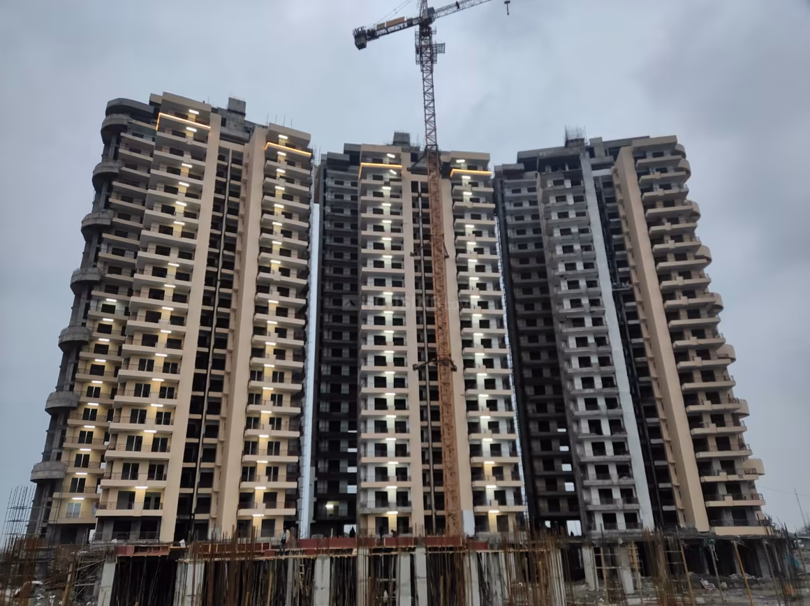 Solitairian City - Image 75