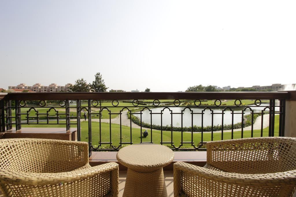 Jaypee Moon Court - Image 16
