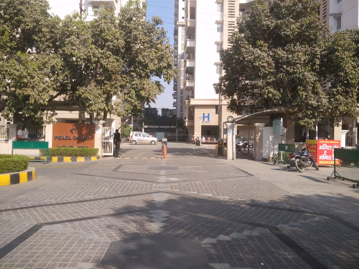Ramprastha Pearl Court - Image 14