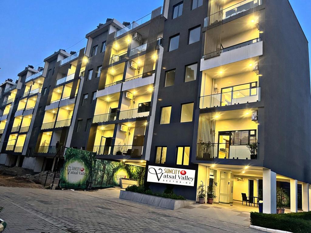 Suncity Vatsal Valley Independent Floors 1 - Image 5