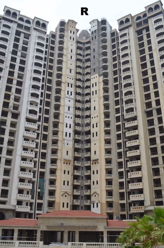 Amrapali Sapphire - Image 2